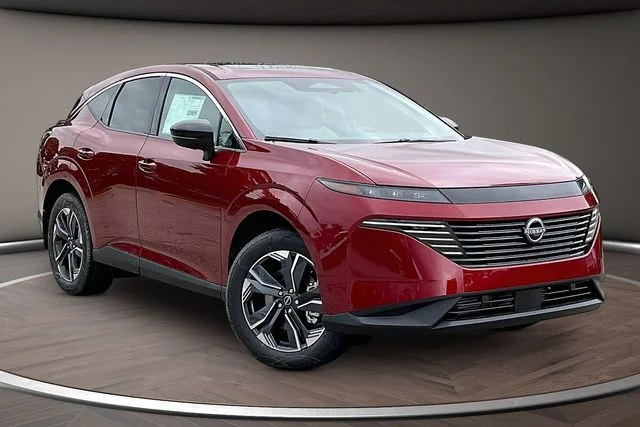 New 2026 Red Nissan SL image 2