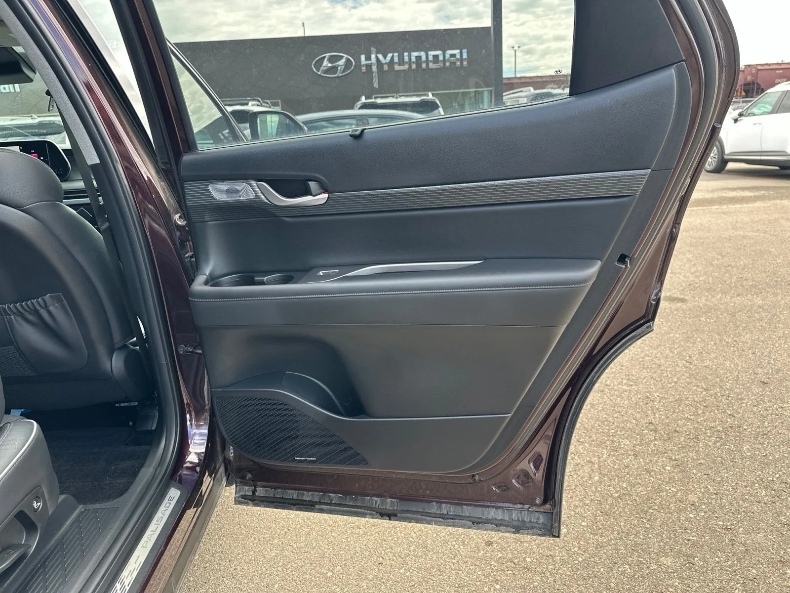 Used 2023 Red Hyundai Limited image 38
