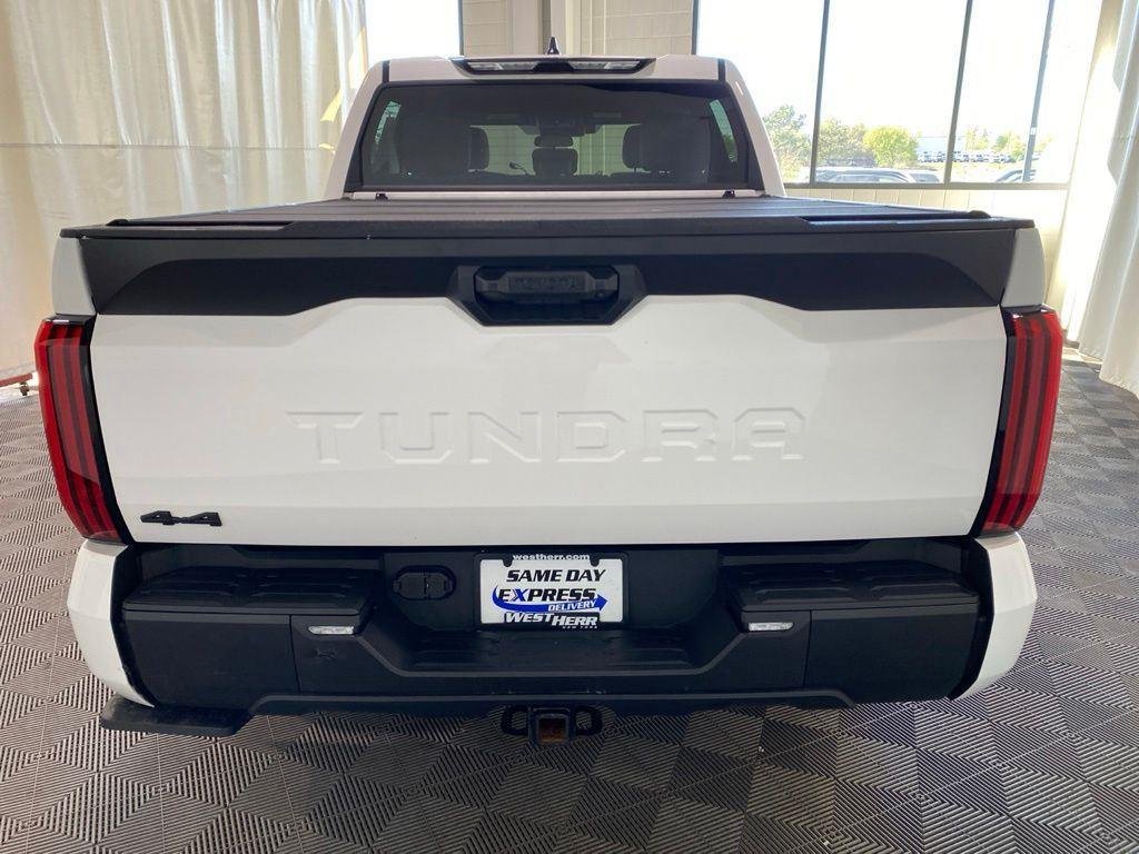 Used 2025 Ice Toyota SR5 image 9