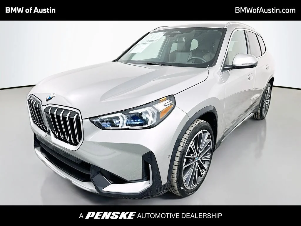 2025 BMW X1 28i