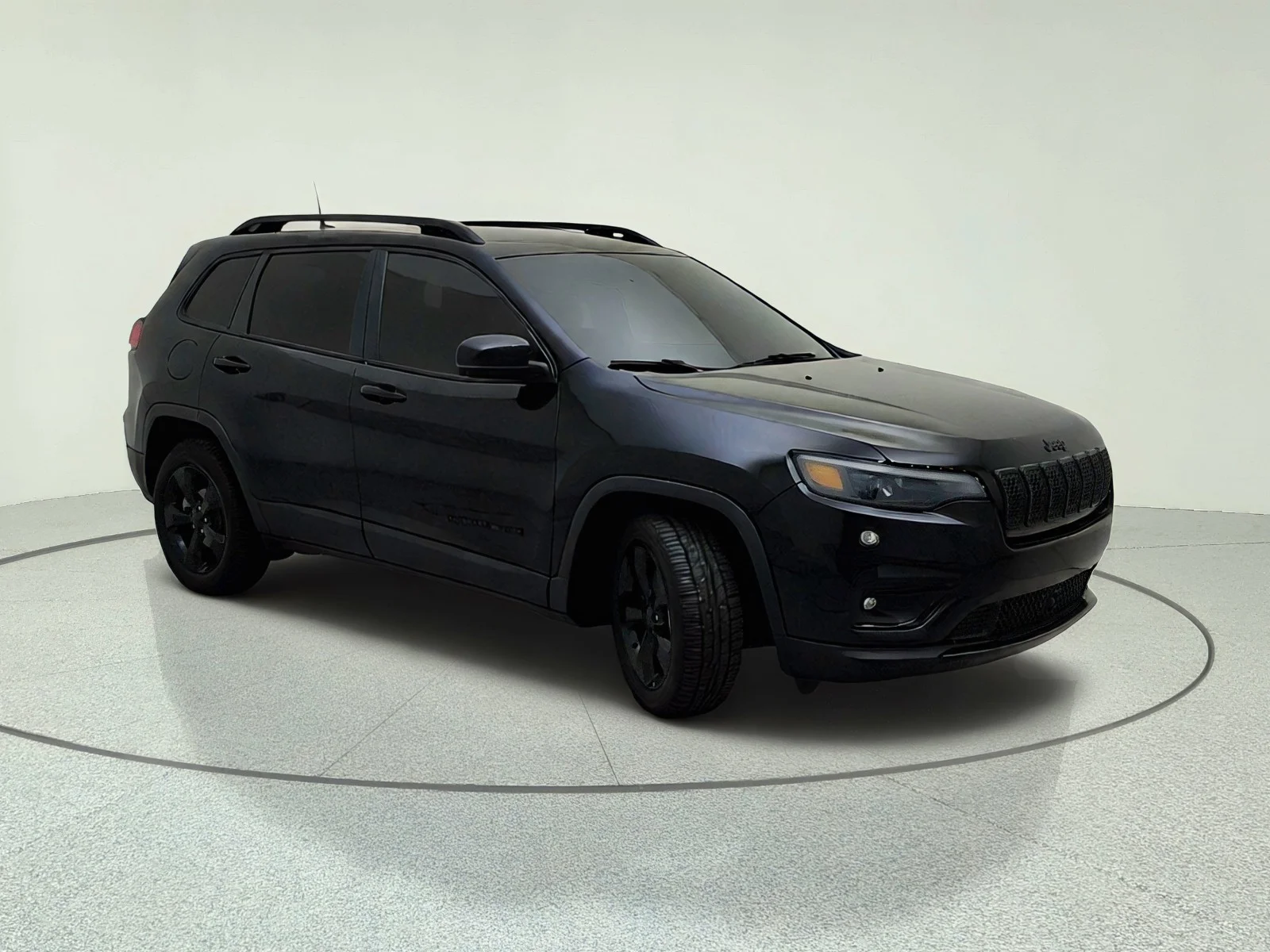 Used 2021 Diamond Black Crystal Pearlcoat Jeep Altitude image 5