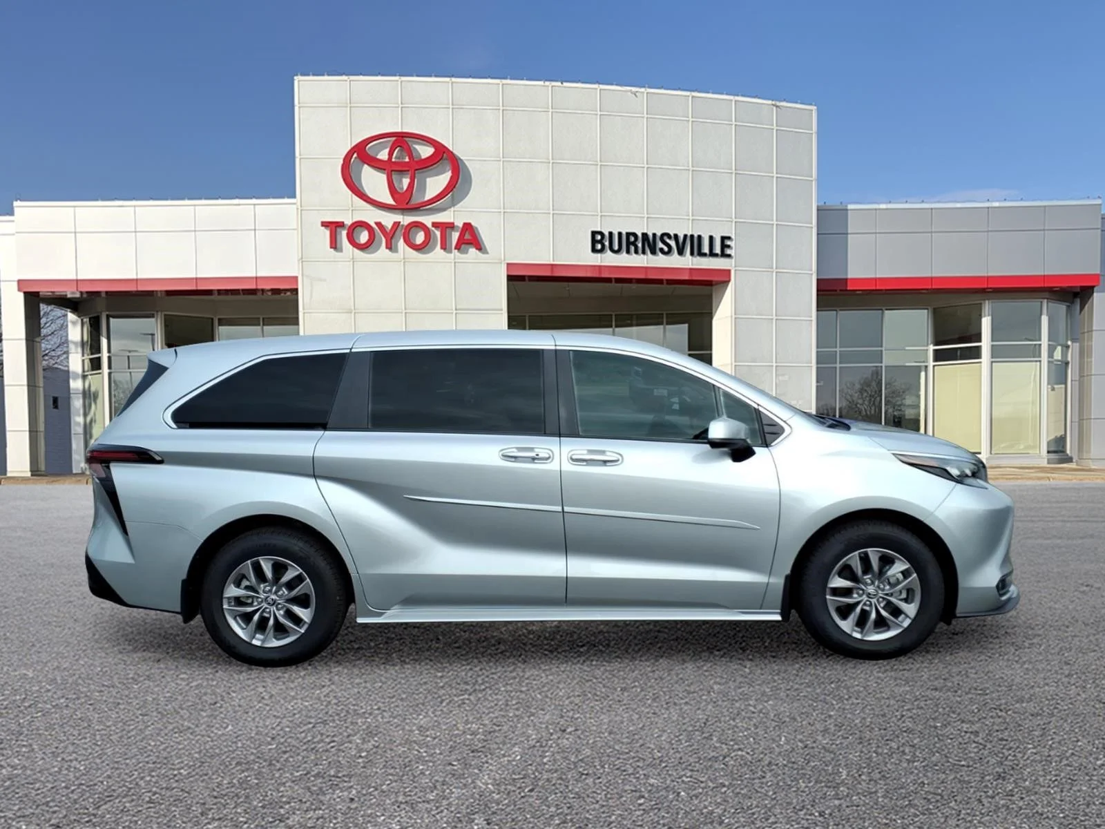 Certified 2025 Toyota Sienna XLE with VIN 5TDYSKFC5SS176505 for sale in Burnsville, Minnesota