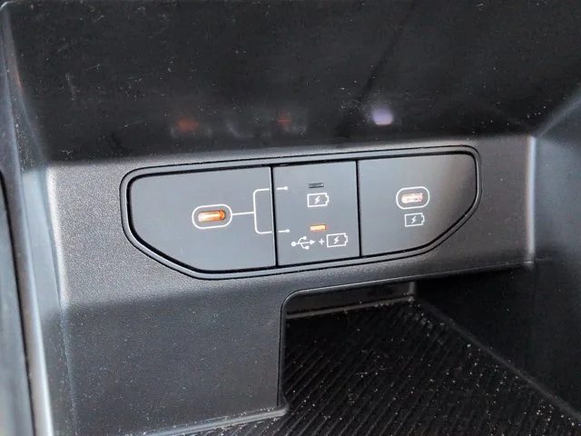 New 2026 Glacial White Pearl Kia LX image 21
