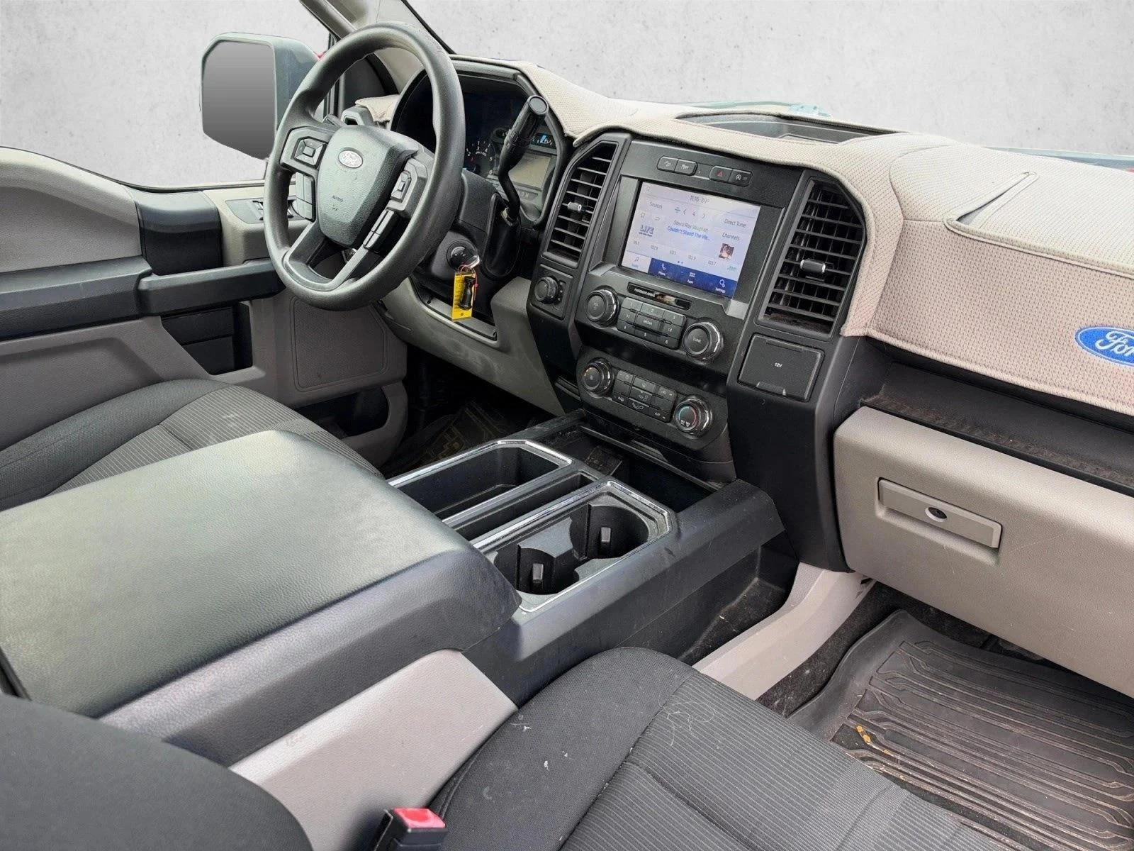 Used 2020 Magma Red Metallic Ford XL image 23