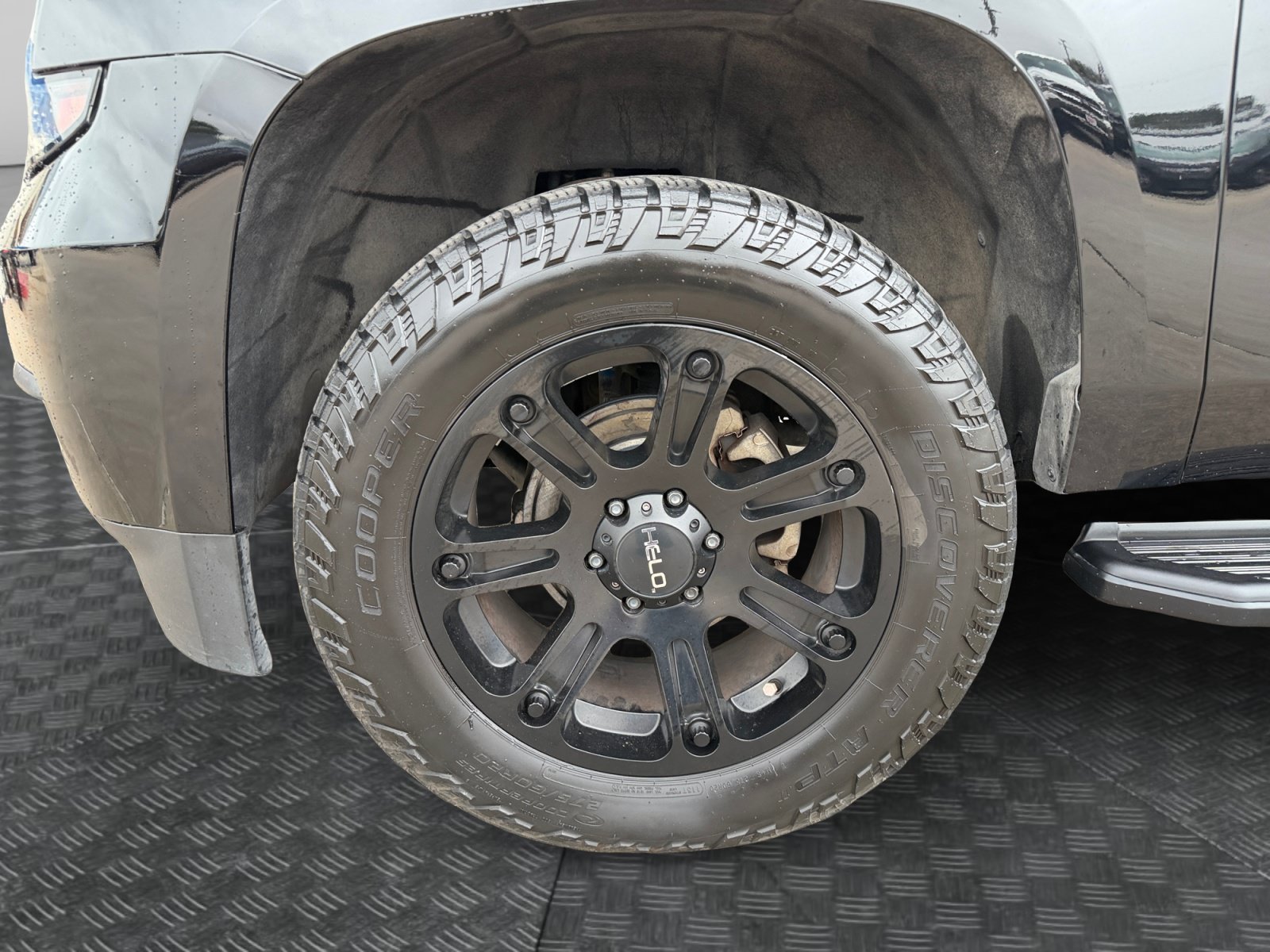 Used 2016 Black Chevrolet LT image 9