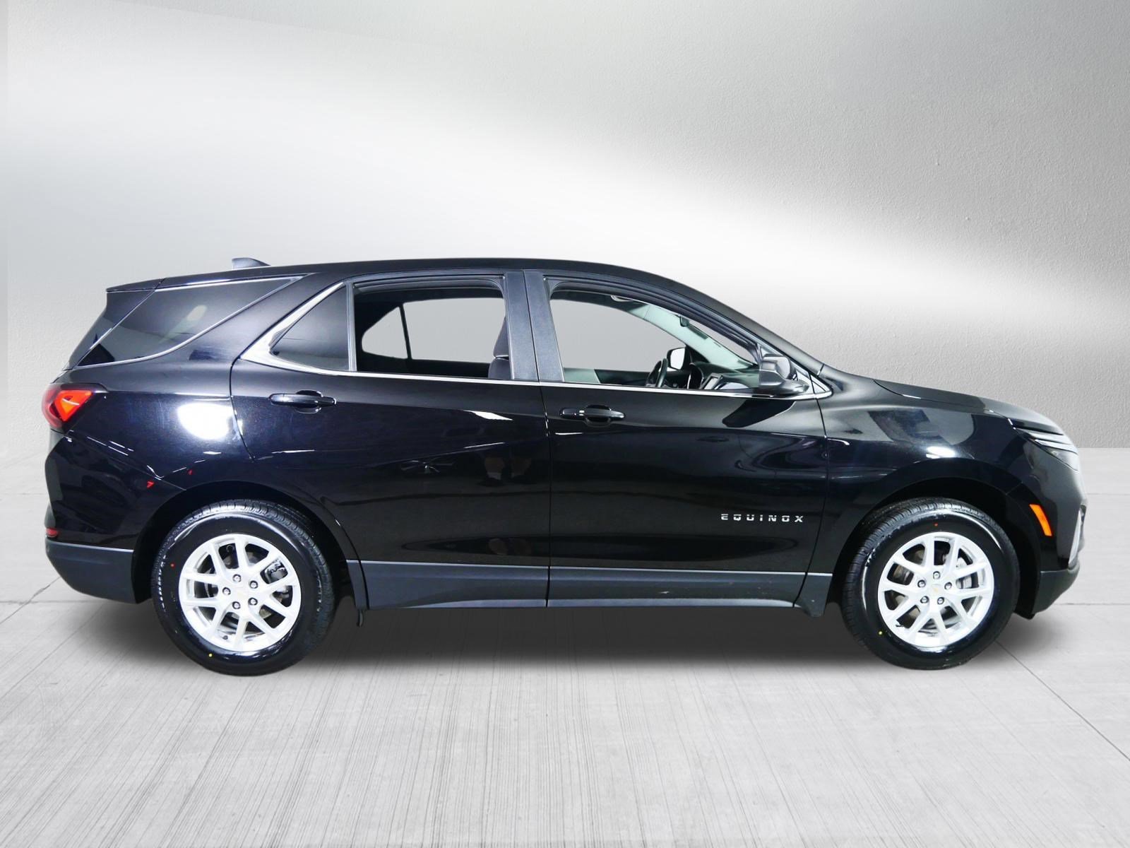 Used 2023 Mosaic Black Metallic Chevrolet LT image 8
