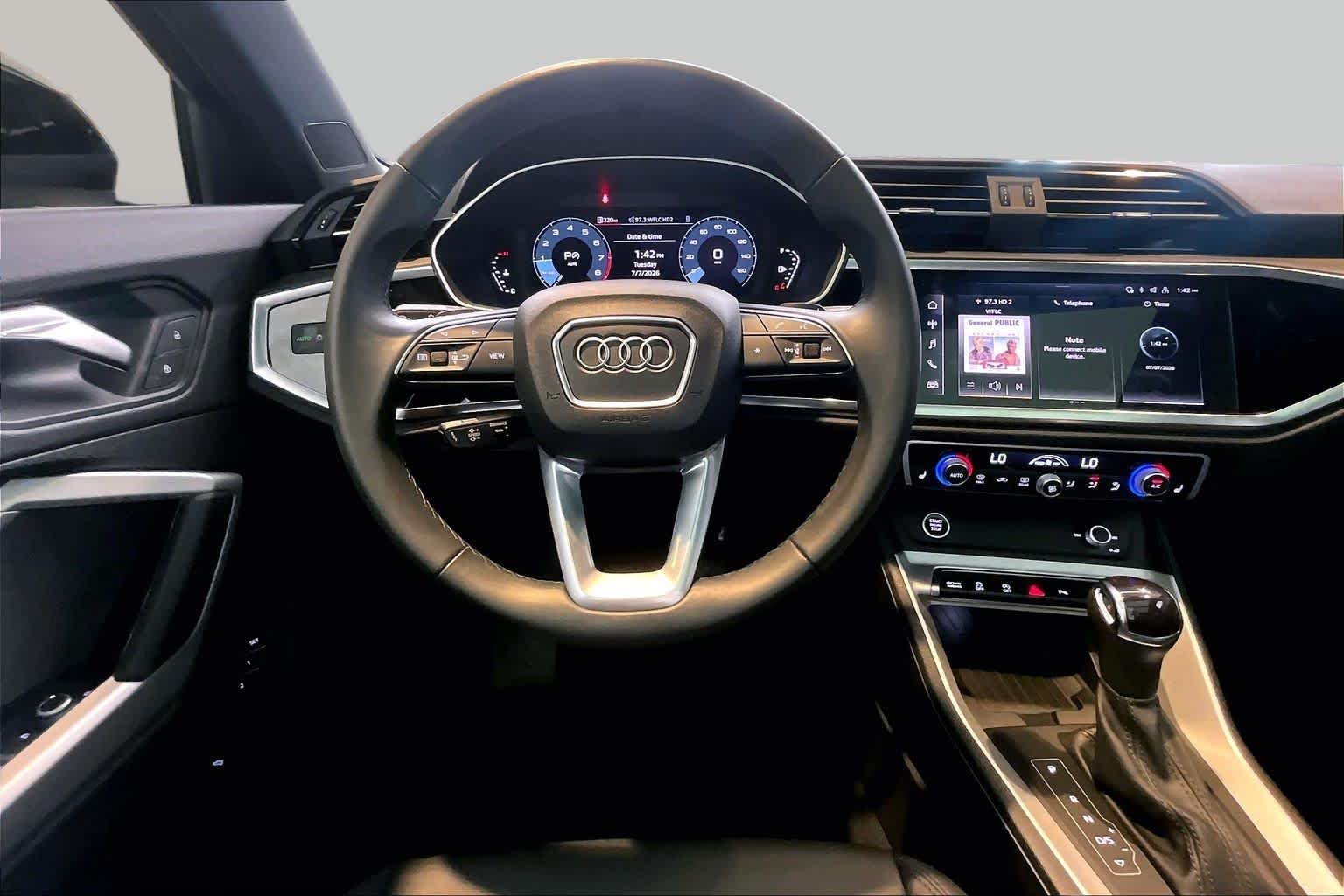 Certified Used 2025 Mythos Black Metallic Audi S line Premium image 6