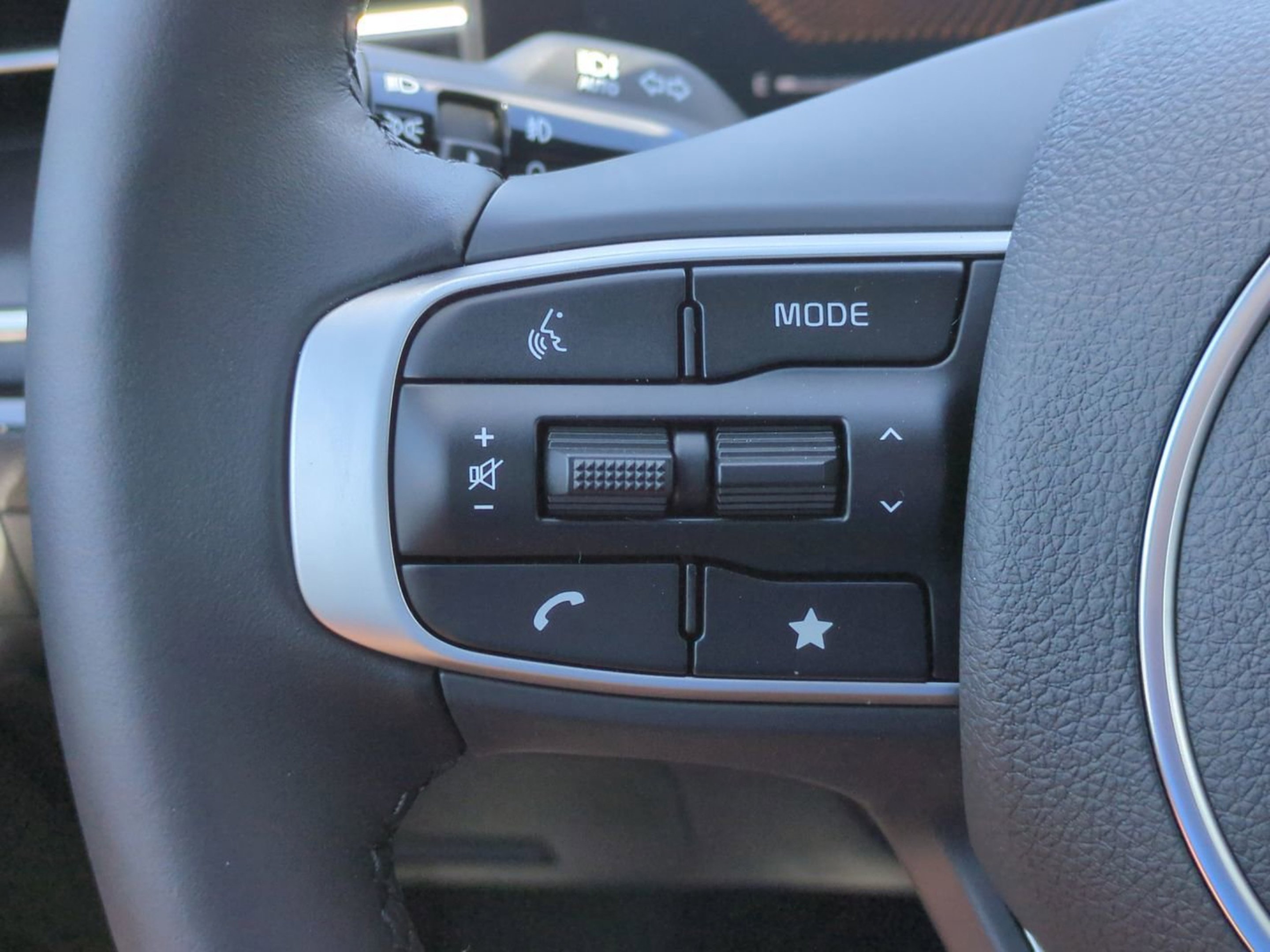 New 2026 Wolf Gray Kia GT-Line image 29
