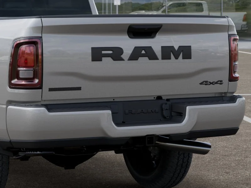 New 2026 Silver-Zynith Exterior Paint RAM Big Horn image 39