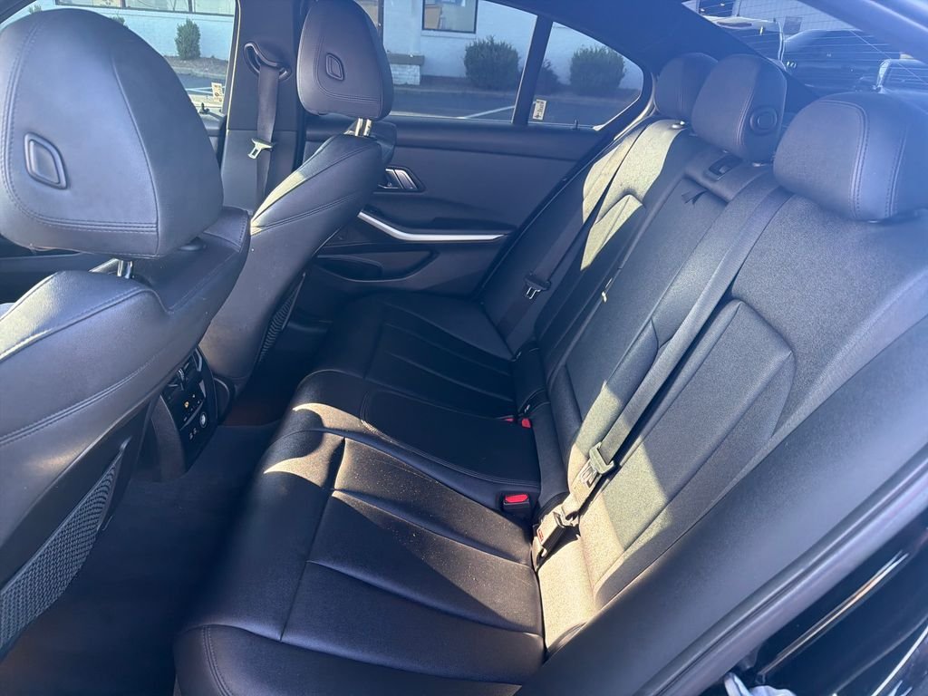 Used 2020 Black BMW 330i image 13