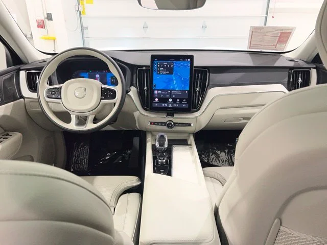 2026 Volvo XC60 Ultra - Photo 12