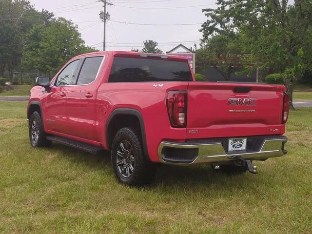 Used 2019 Red GMC SLE image 11