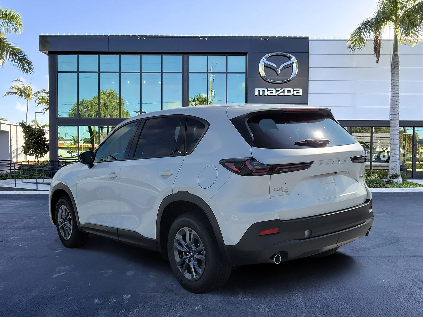 New 2026 Rhodium White Metallic Mazda 2.5 S Select AWD image 3