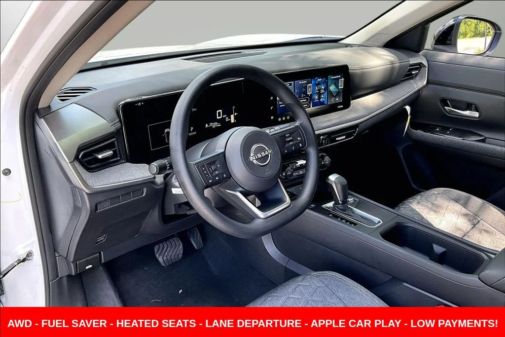 New 2026 White Nissan SV image 7