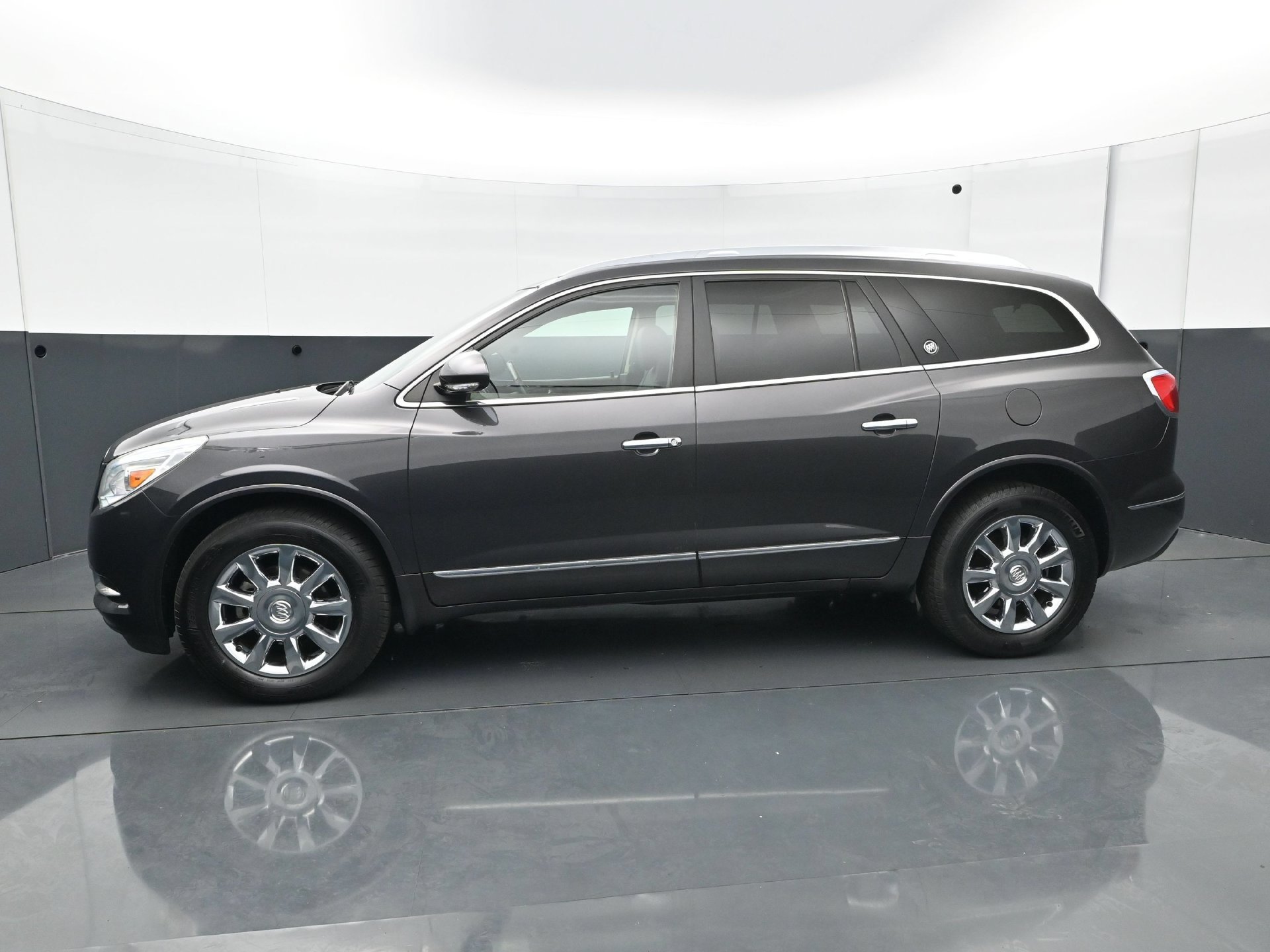 Used 2014 Buick Enclave Leather with VIN 5GAKVBKD1EJ252350 for sale in Burnsville, Minnesota