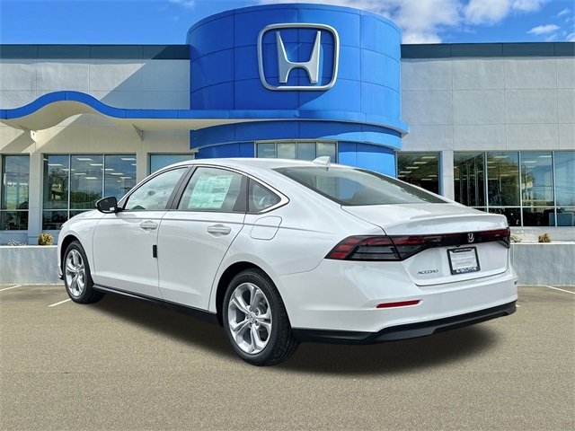 2025 Honda Accord 1.5T LX photo 4