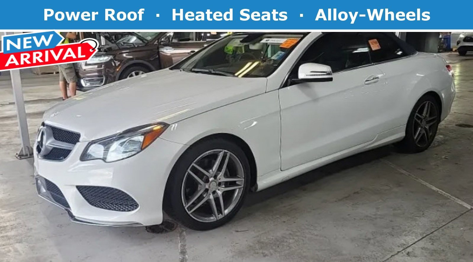 Used 2016 designo Cashmere White Mercedes-Benz E 400 image 1