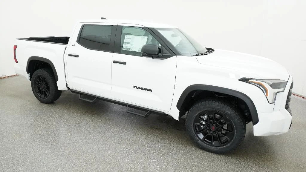 New 2026 Ice Cap Toyota SR5 image 12