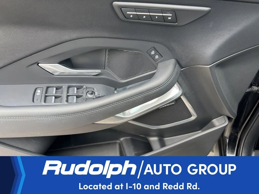 Used 2022 Santorini Black Metallic Jaguar P250 image 11