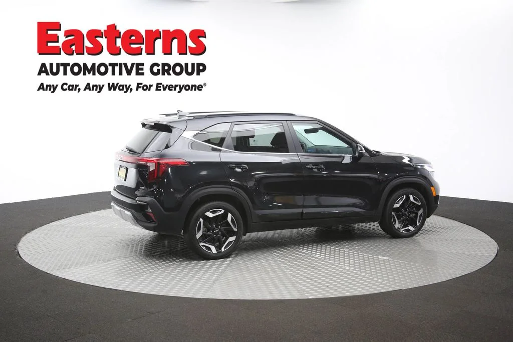 Used 2024 Black Kia SX image 41