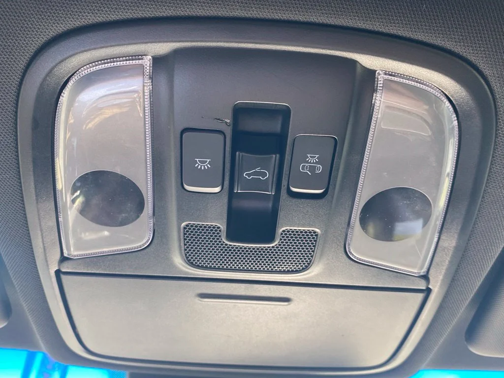 Used 2020 Red Kia SX image 25