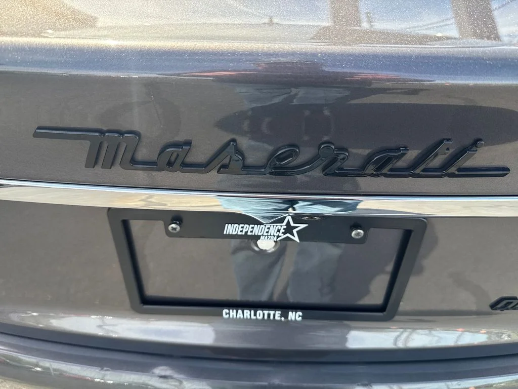 Used 2019  Maserati S GranLusso image 32