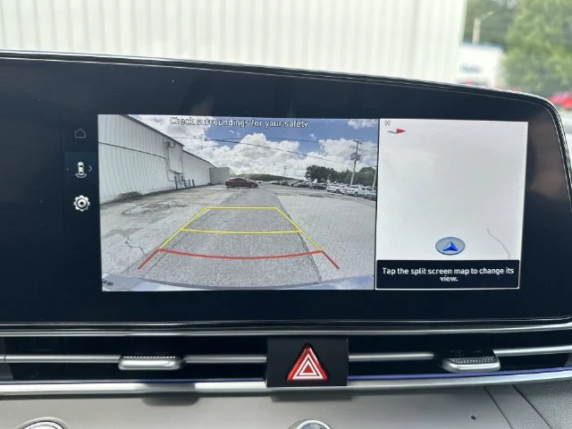 Used 2024 Gray Hyundai SEL image 24
