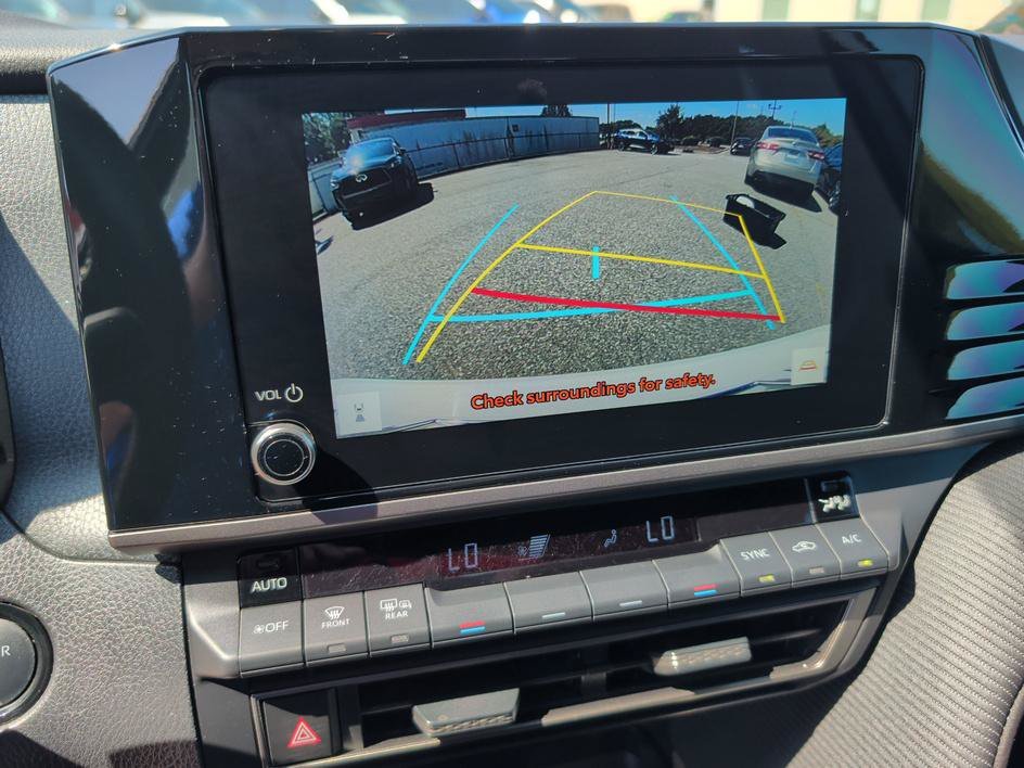 Used 2025 Ice Toyota SE image 23