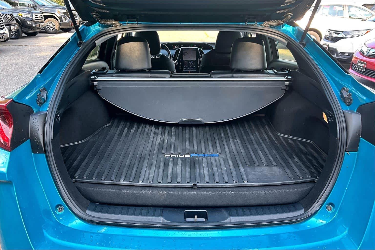 Certified Used 2017 Blue Magnetism Toyota Advanced image 30