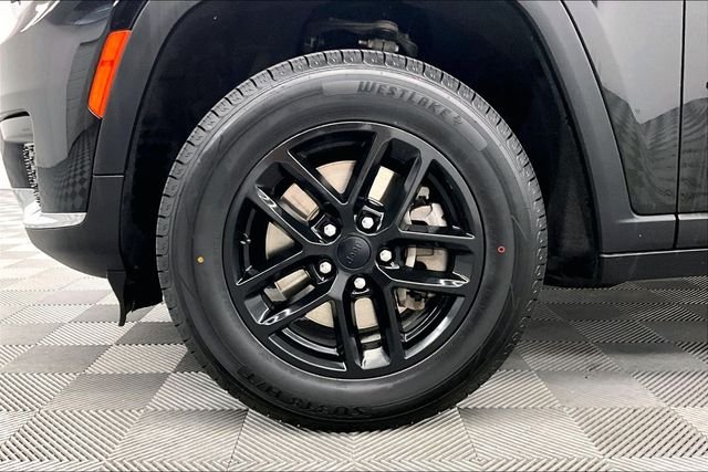 2024 Jeep Grand Cherokee L Laredo - Photo 10