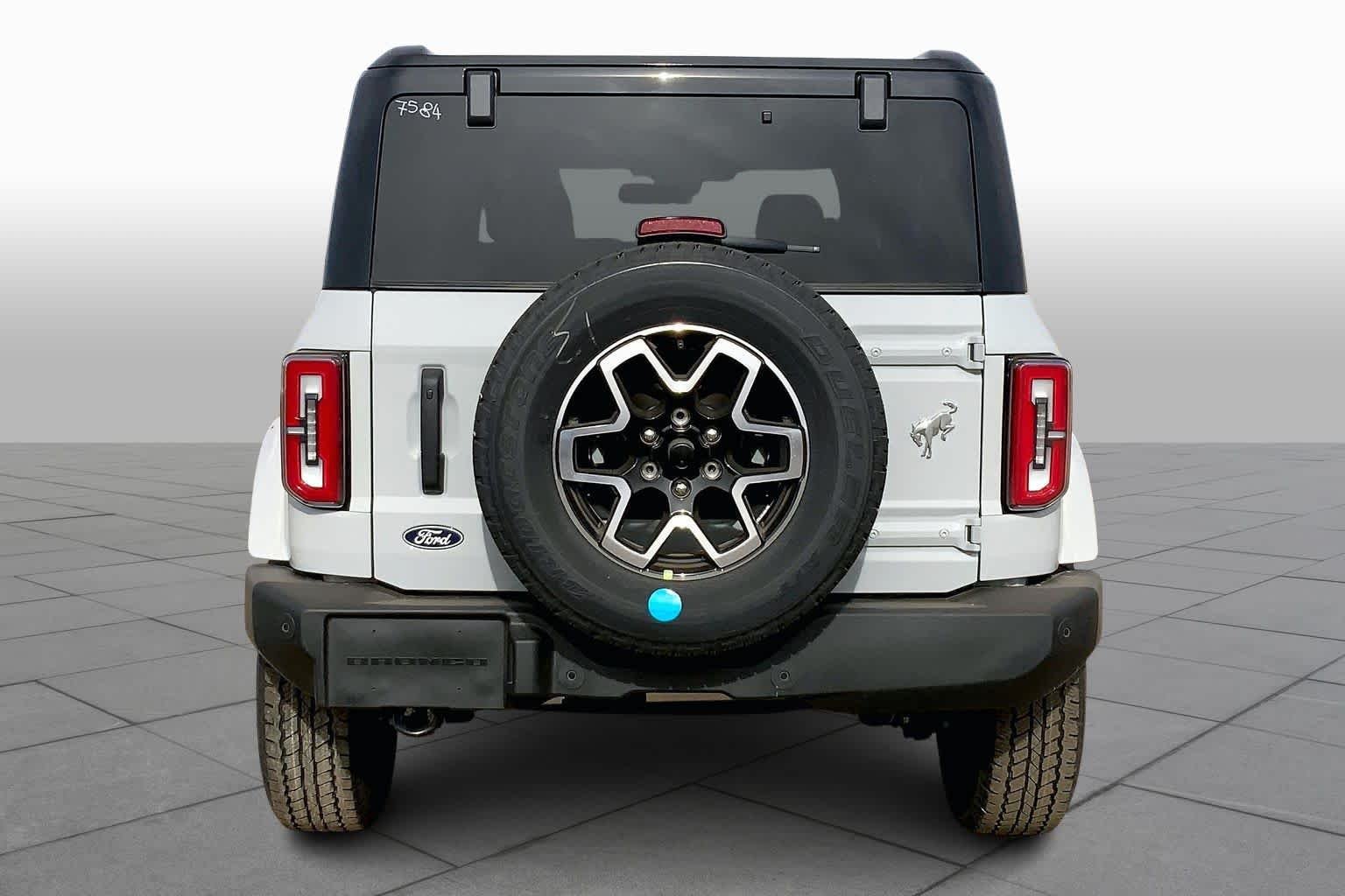 2026 Ford Bronco 4-Door Outer Banks