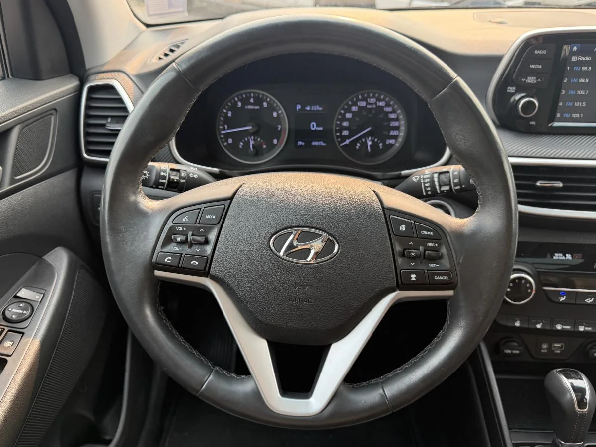 Used 2021 White Hyundai Urban Edition image 27