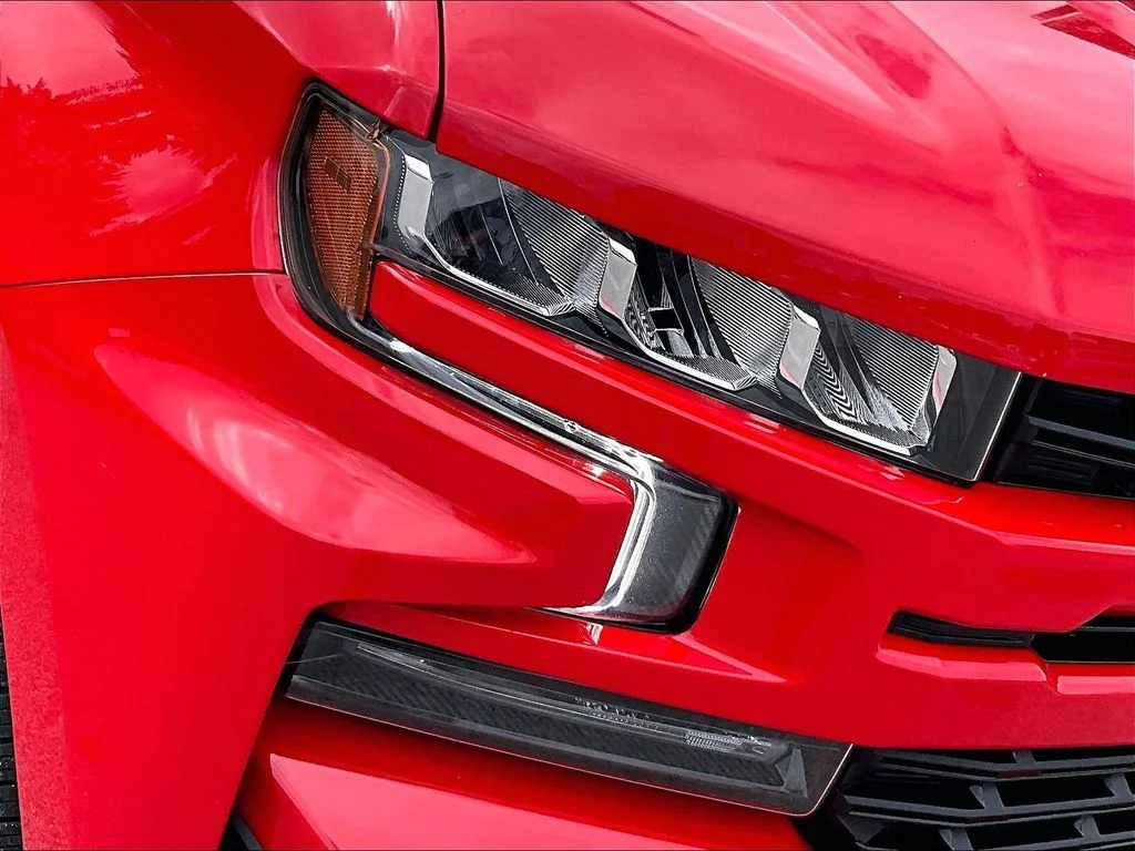 Used 2021 Red Chevrolet RST image 31