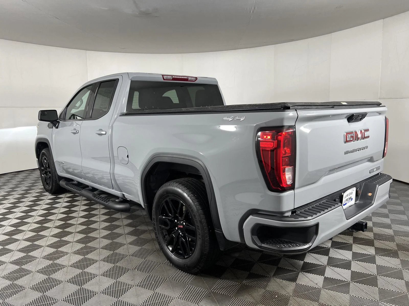 Used 2024 Thunderstorm Gray GMC Elevation image 5