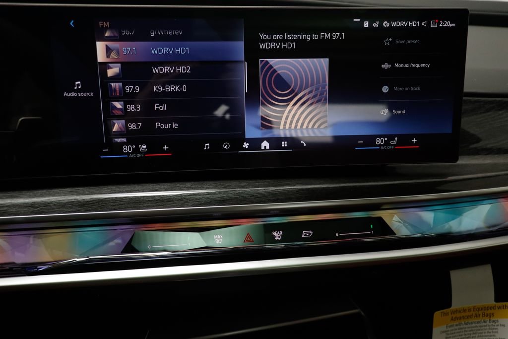 New 2026 Alpine White BMW 760i xDrive image 10