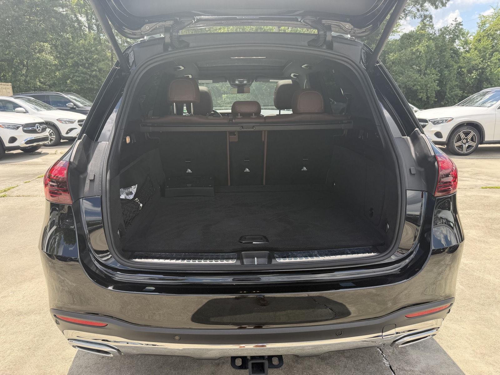 Certified Used 2024 Obsidian Black Metallic Mercedes-Benz GLE 450 image 23