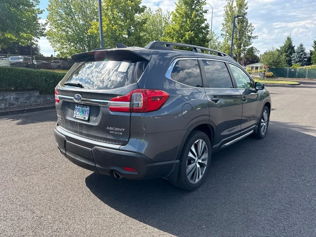 Used 2021 Magnetite Gray Metallic Subaru Limited image 7