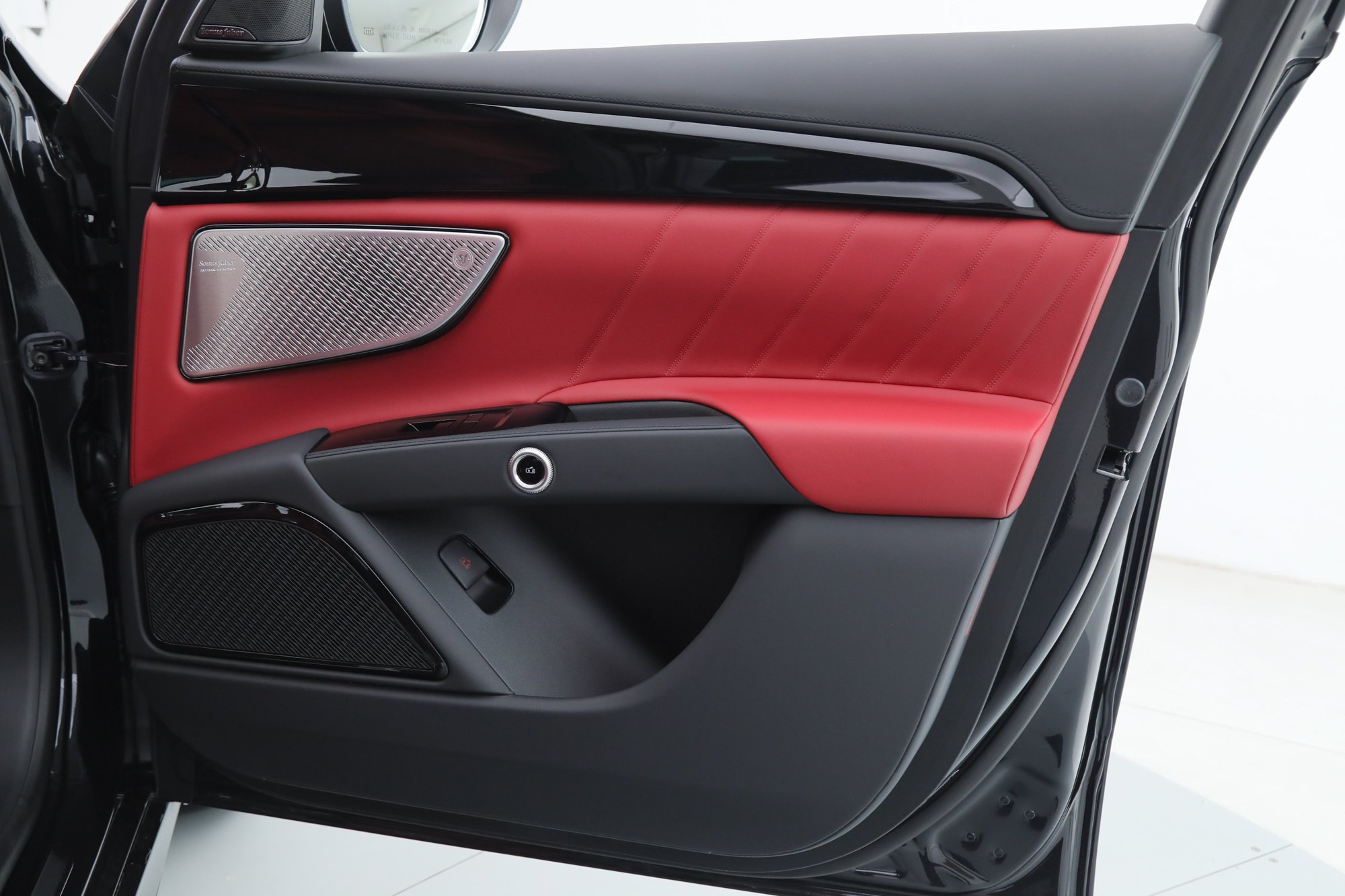 Used 2026 Black Maserati Modena image 9