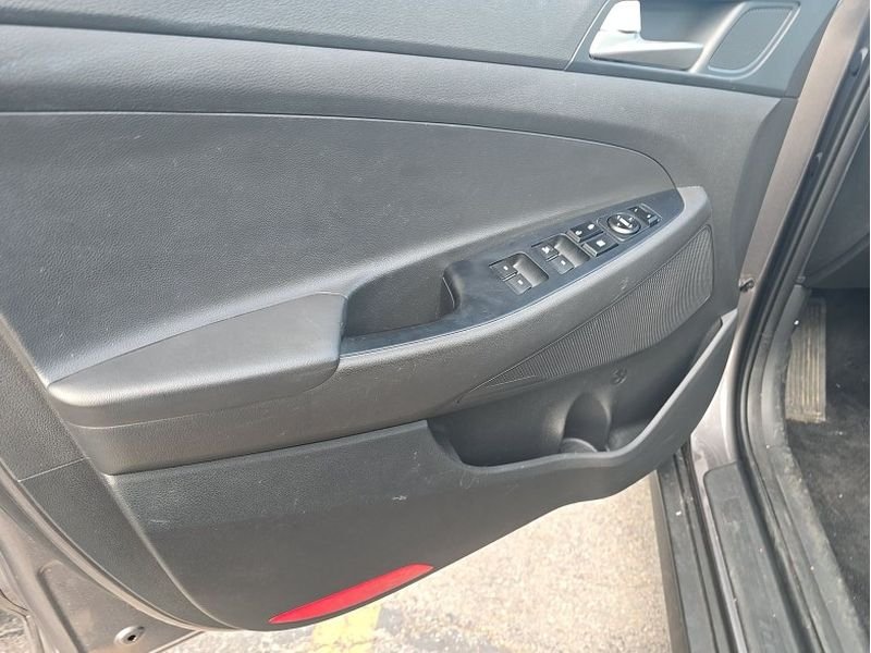 Used 2020 Magnetic Force Hyundai Value image 17