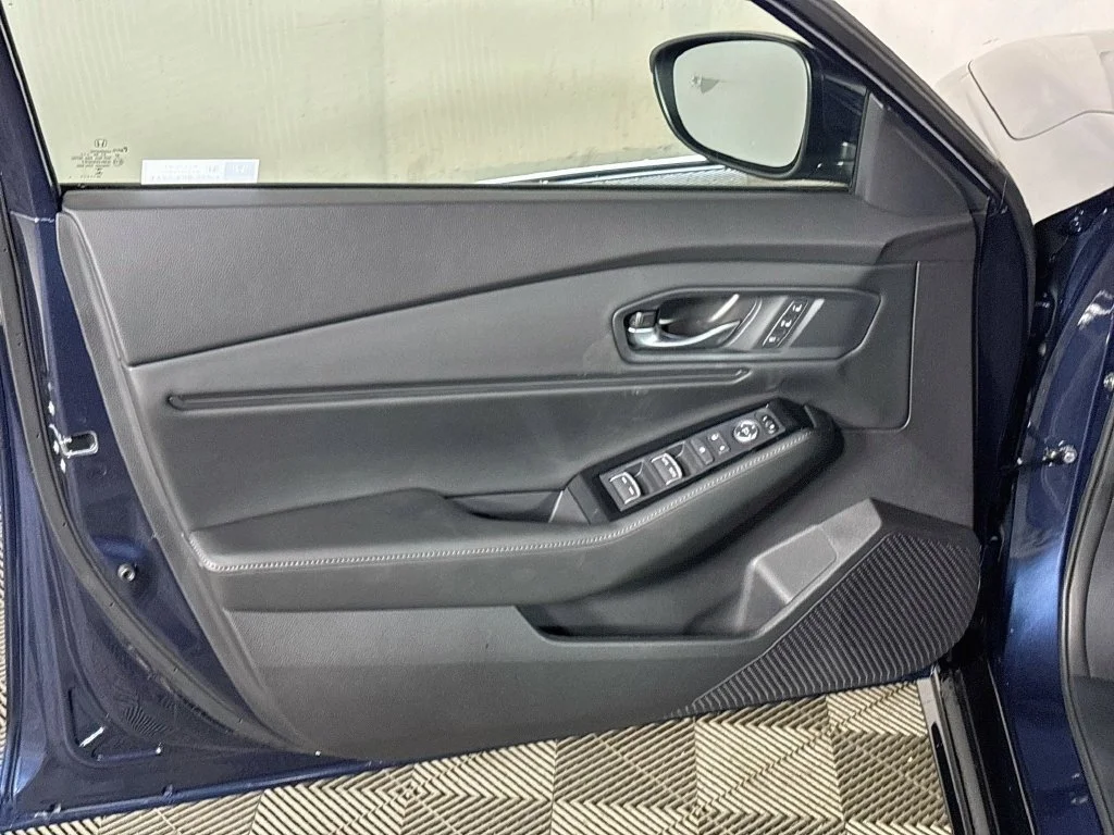 New 2026 Canyon River Blue Metallic Honda Touring image 10