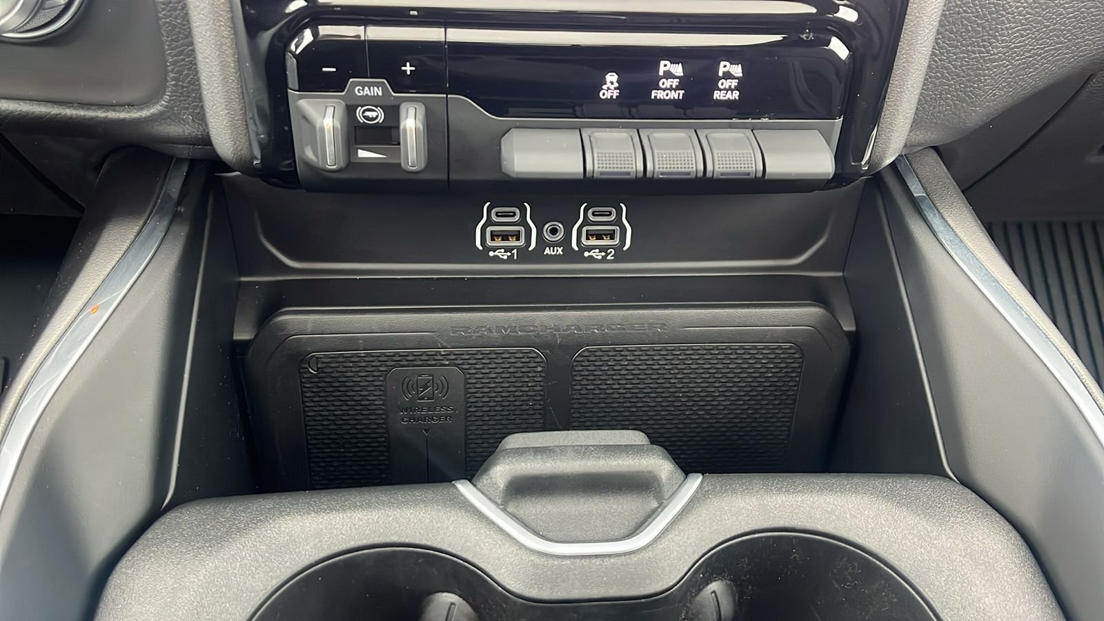 Certified Used 2025 Black Ram Laramie image 28
