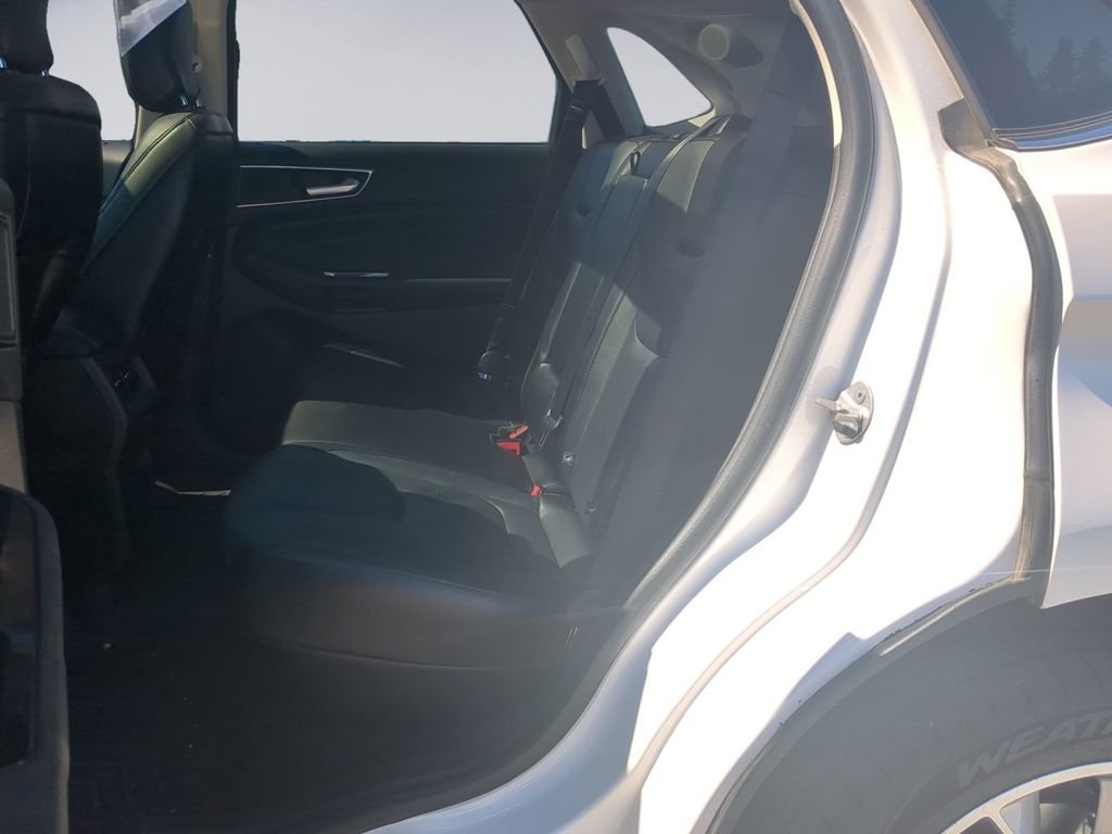 Used 2017 White Ford Titanium image 18