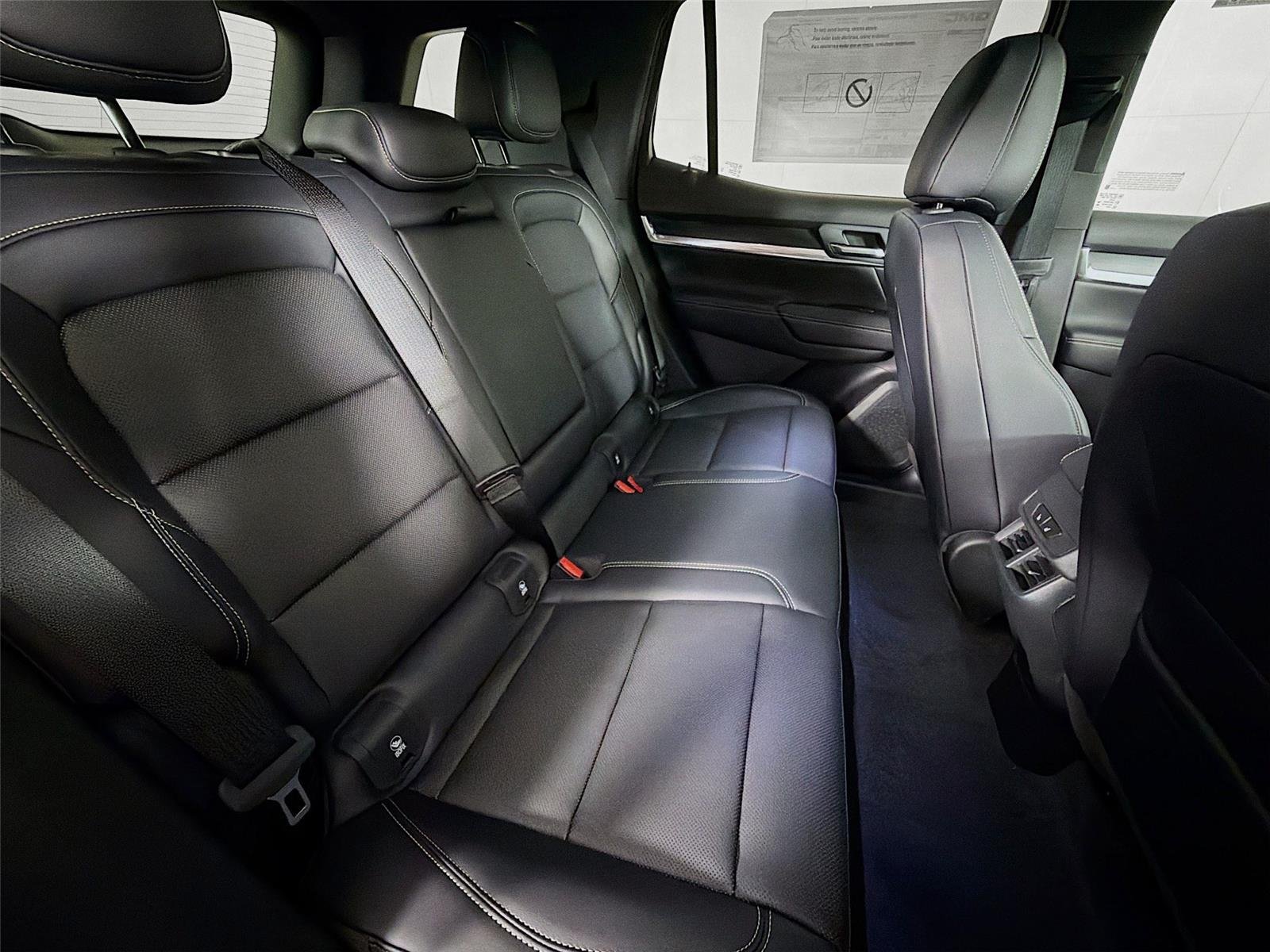 2027 GMC Terrain Elevation - Photo 30