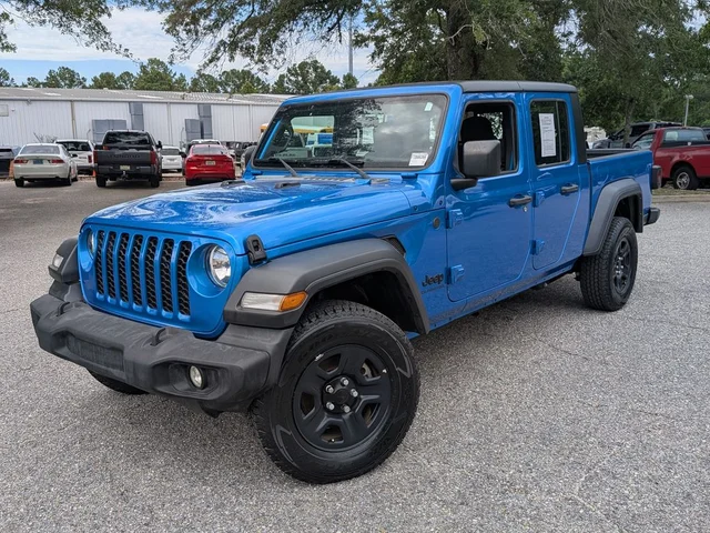 2022 Jeep Gladiator Sport