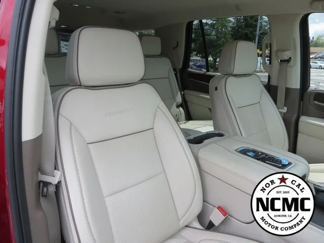 2023 GMC Yukon Denali - Photo 45