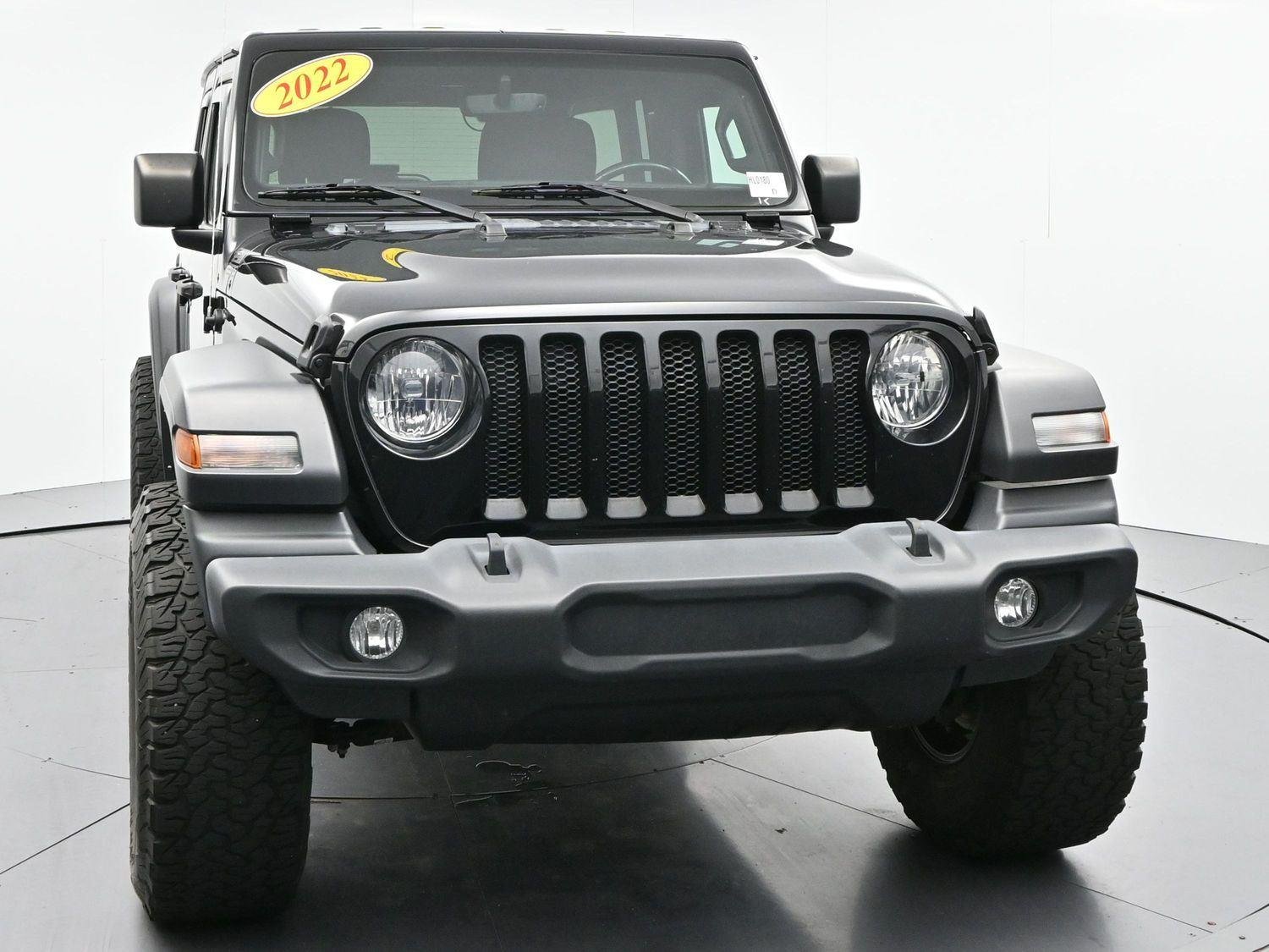 Used 2022 Black Clearcoat Jeep Unlimited Sport S image 2