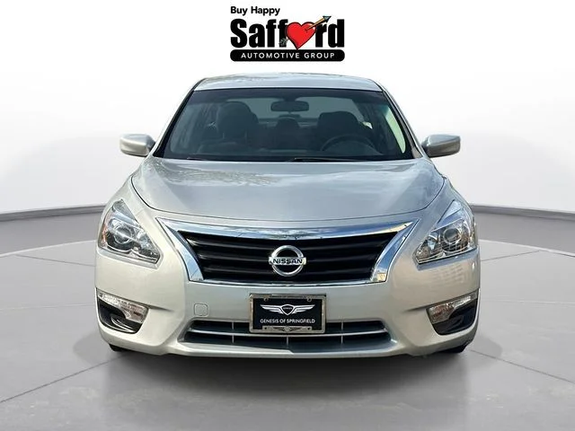 Used 2013 Silver Nissan 2.5 S image 7