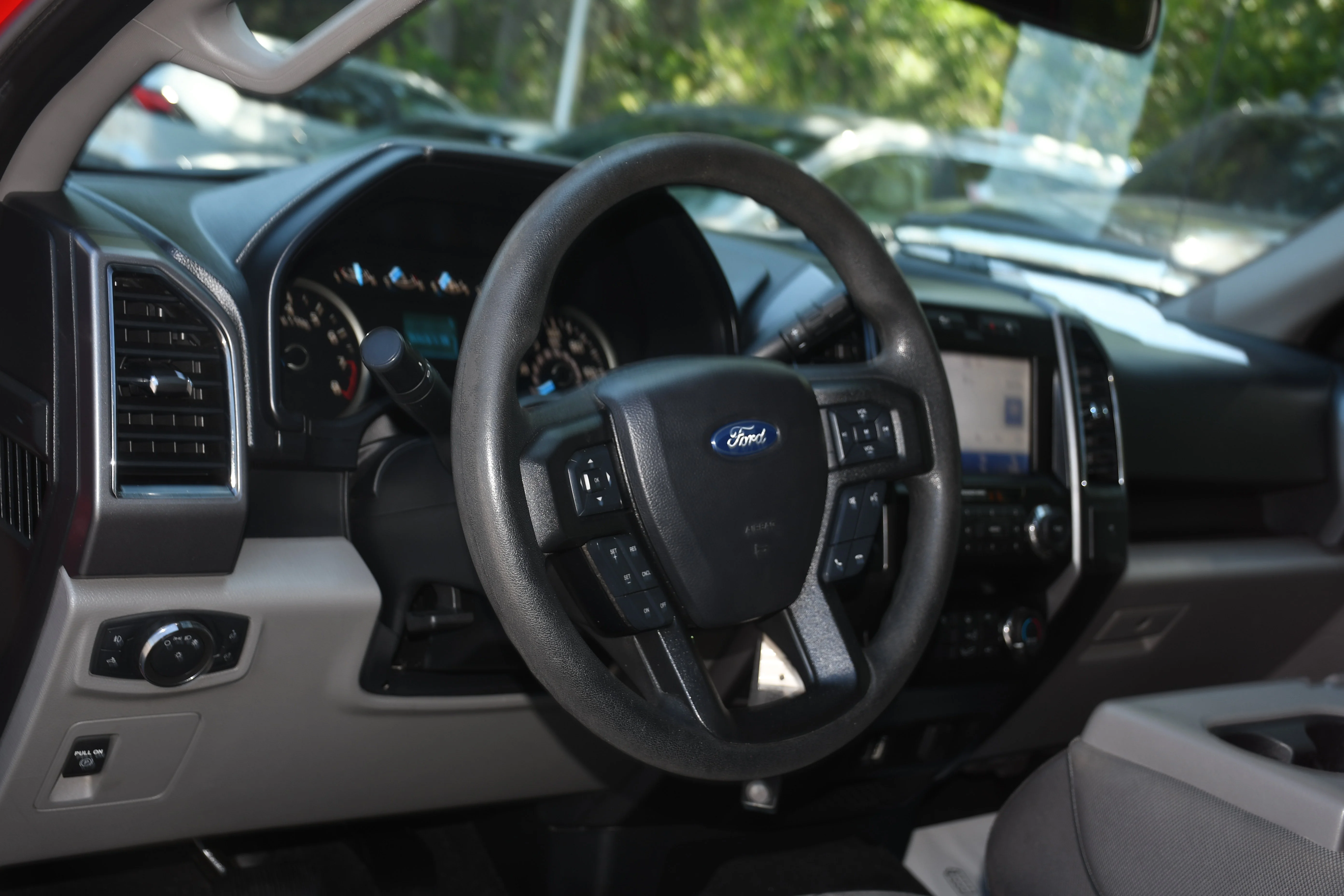 Used 2020 Red Ford XLT image 8