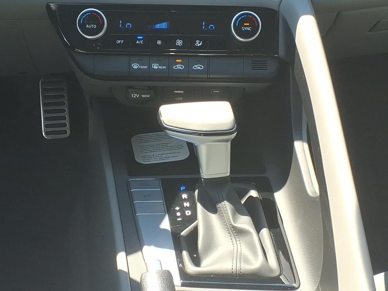 New 2026 Serenity White Hyundai SEL Sport image 18