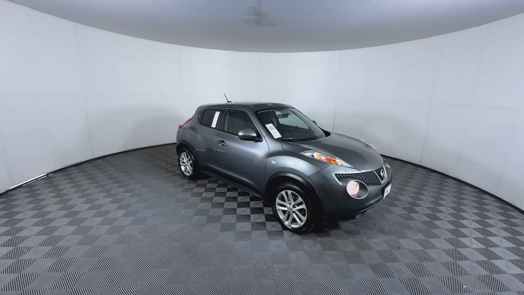 Used 2013 Nissan JUKE SV with VIN JN8AF5MV2DT225793 for sale in Aurora, CO